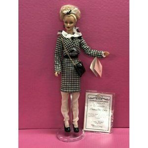 Paradise Galleries Treasury Collection Channeling